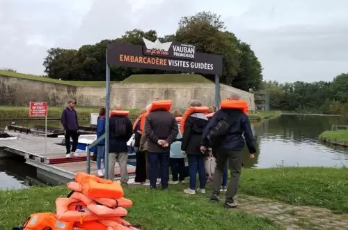 Gravelines, balade en bateau électrique