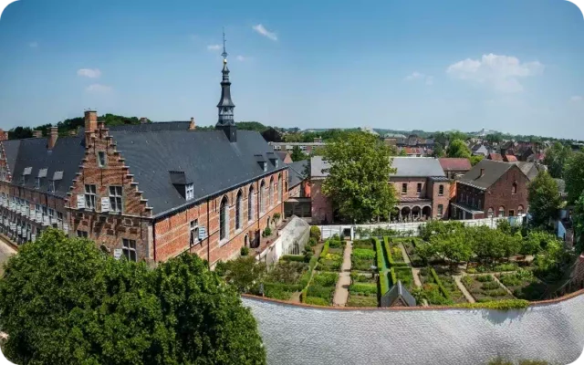 N.D. à la Rose/Brasserie des Légendes