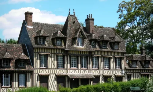 lyons-foret-21672_w800